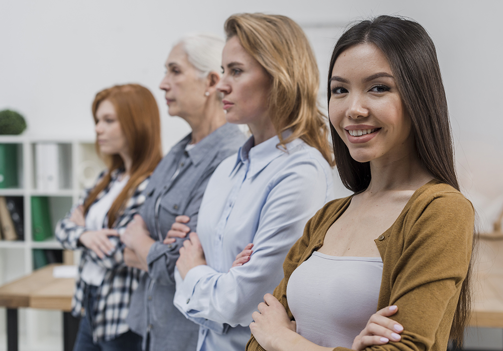 positive-community-women-together